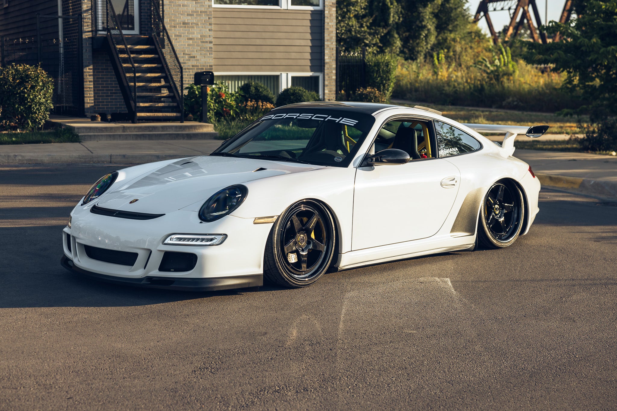 Porsche 911 Carrera - RFG39 Gloss Black (10).jpg