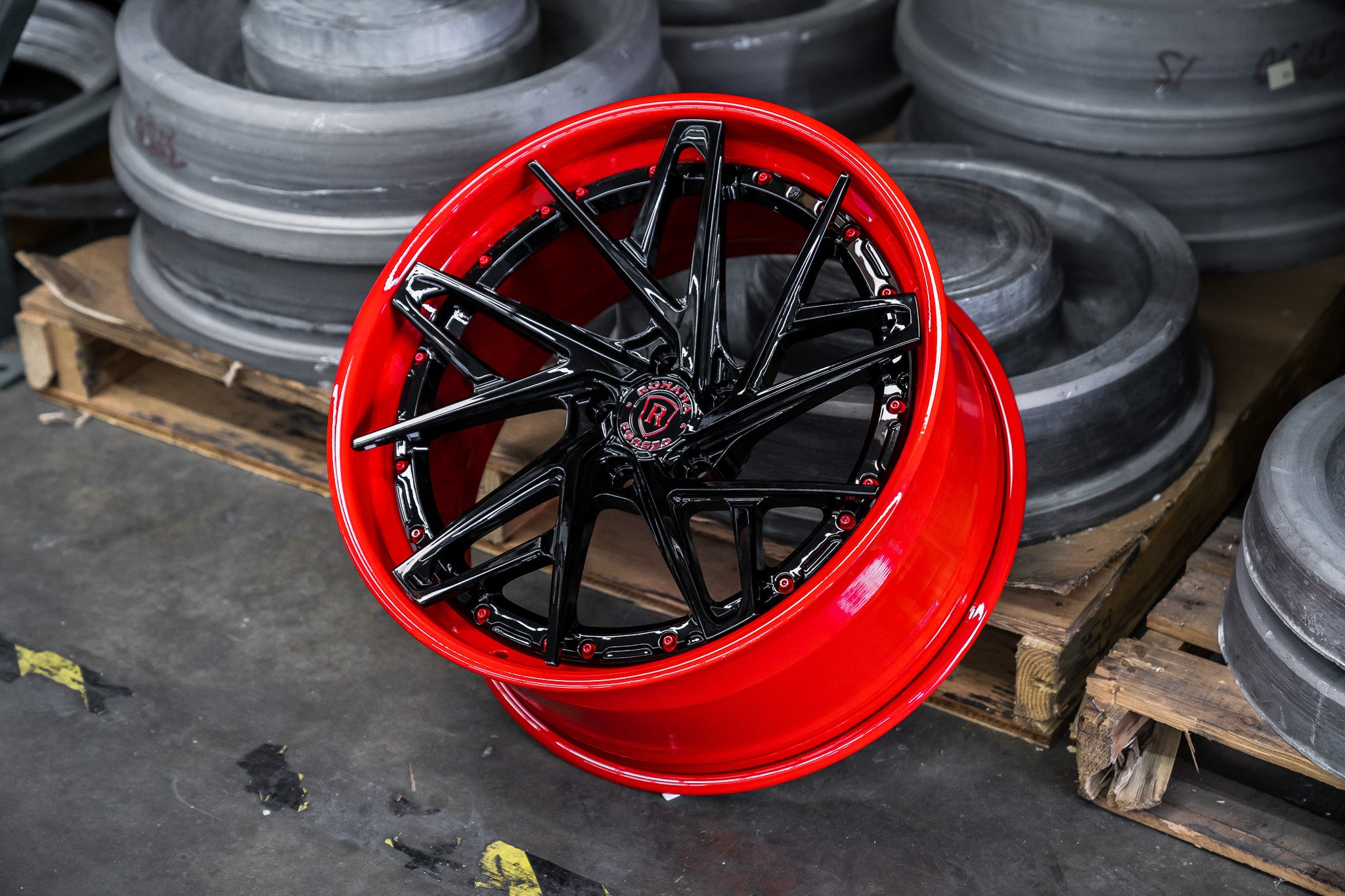 RFG13 Gloss Black Red Barrel (2).jpg