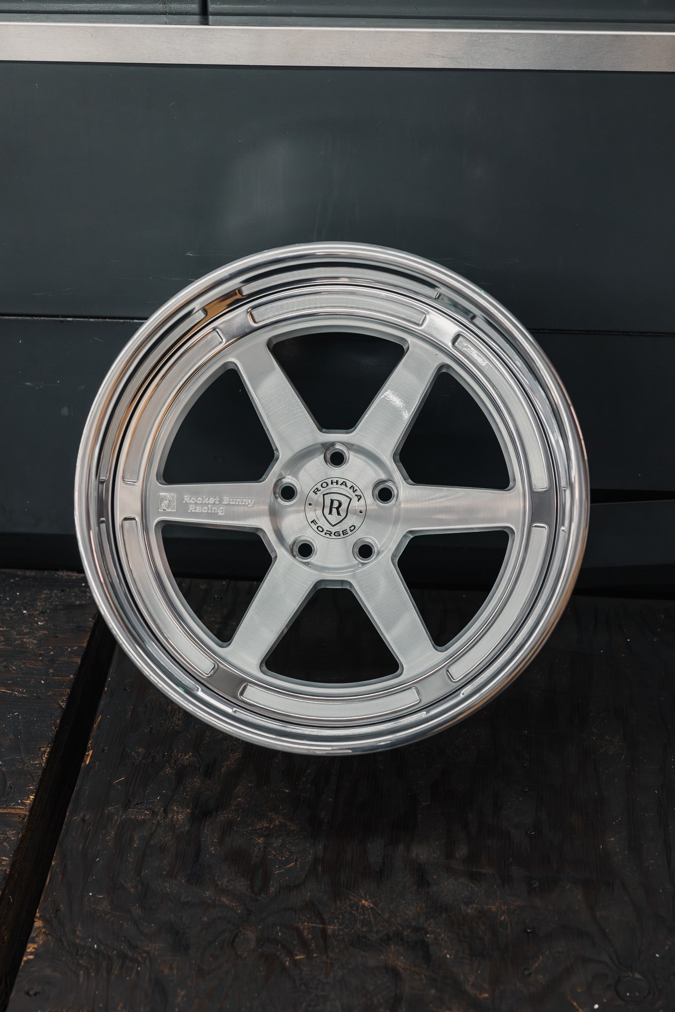 RPM-1 Machine Silver Polish Lip (5).jpg